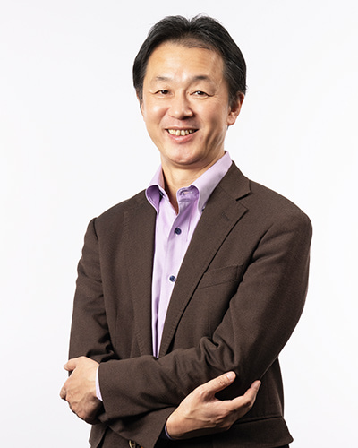 代表取締役社長　荒井 邦彦　写真